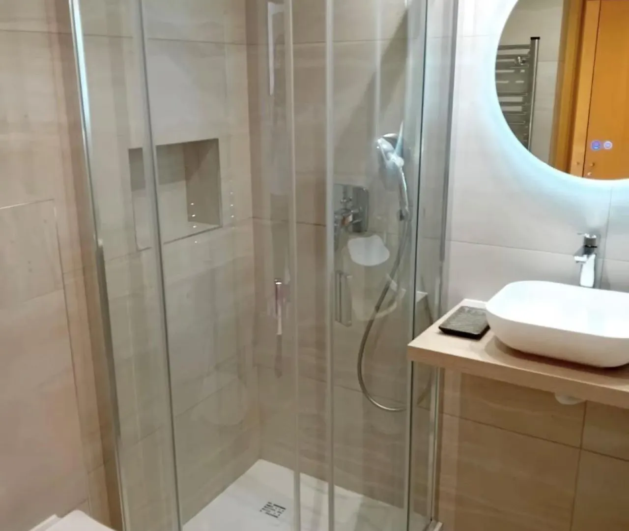 Marina Apartment With Pool Access Lagos