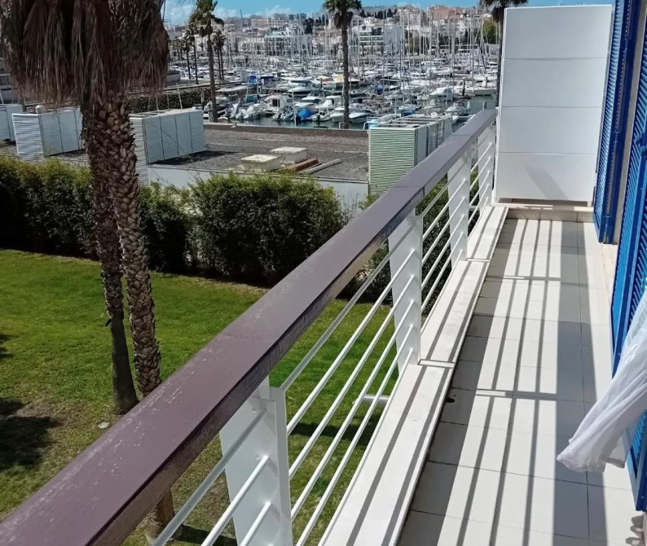 Marina Apartment With Pool Access Lagos