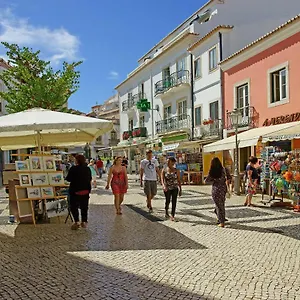 B07 - Maria Vitoria In Center Lagos