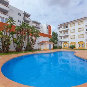 Apartamento De 100 M² En Sao Sebastiao, Con 2 Habitación